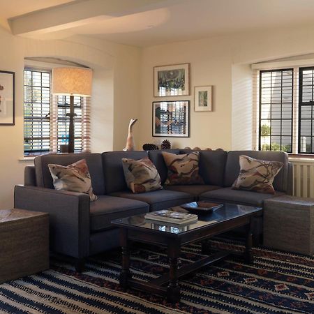 The Hare & Hounds Hotel Tetbury Extérieur photo