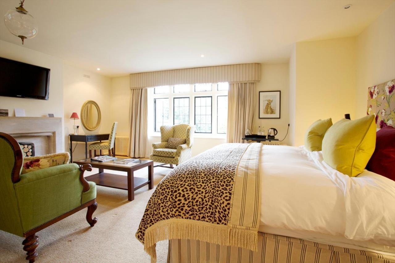 The Hare & Hounds Hotel Tetbury Extérieur photo