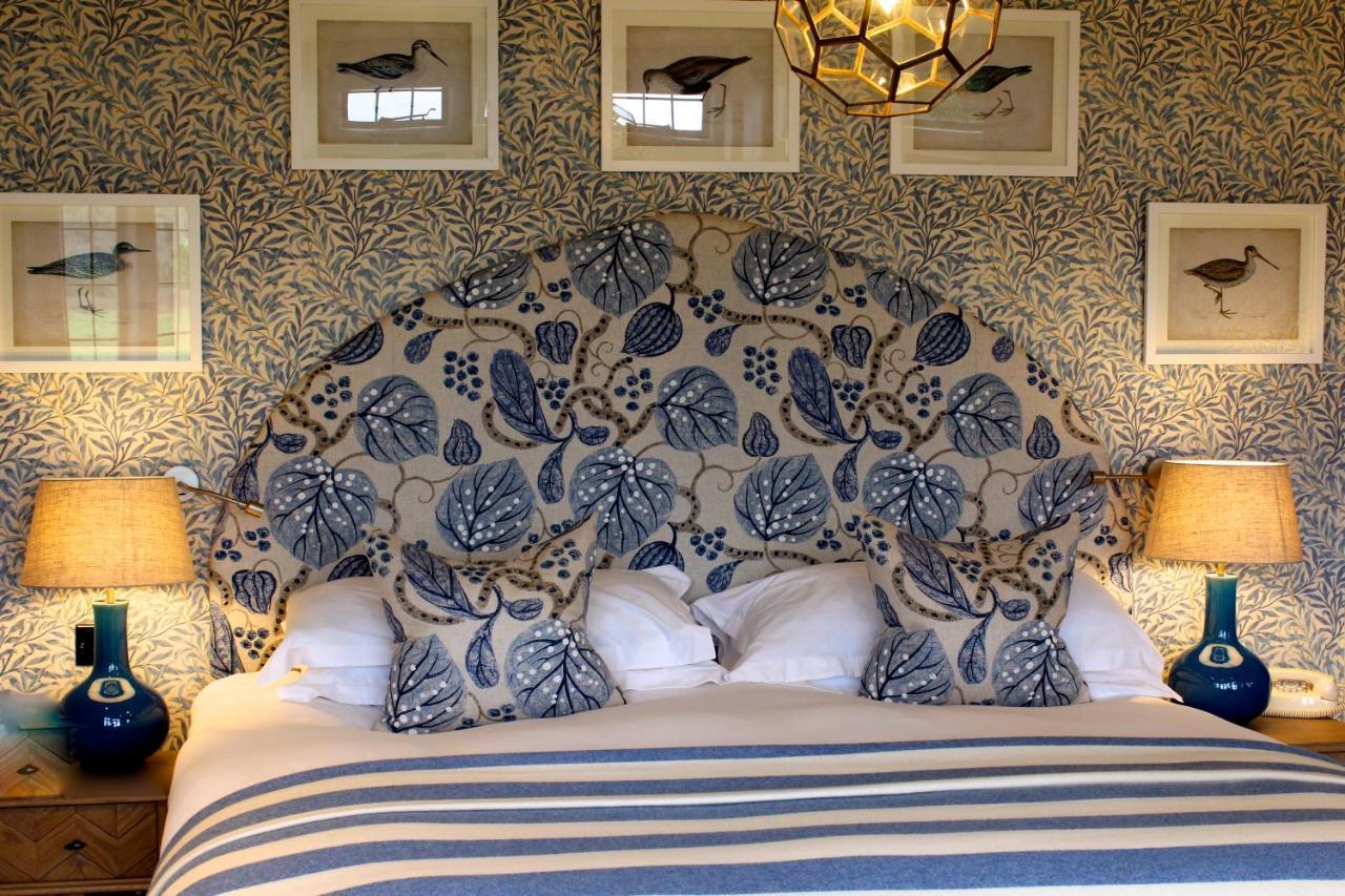 The Hare & Hounds Hotel Tetbury Extérieur photo