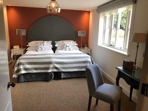 The Hare & Hounds Hotel Tetbury Extérieur photo